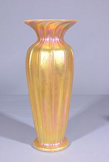Lundberg Studios Regal Ribbed Art Glass Vase