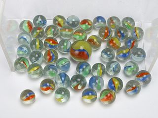 LOT OF MULTICOLOR GLASS MARBLES