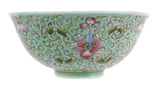 Vintage Chinese Famille Rose Porcelain Bowl