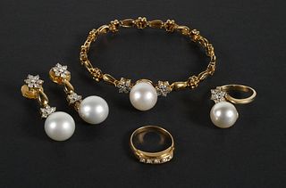 14K Diamond Pearl Jewelry Set