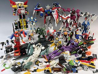 LARGE LOT OF ASSORTED ACTION FIGURES TRANSFORMERS GUNDAM 