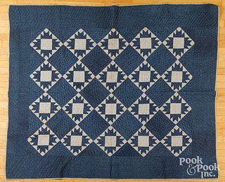 Bear paw variant patchwork quilt, early 20th c.
