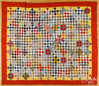 Block pattern patchwork quilt, early 20th c.