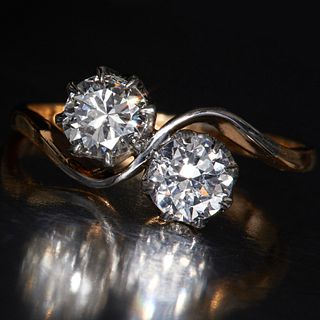 DIAMOND TOI-ET-MOI TWIST RING