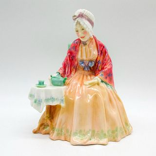 Granny HN1832 - Royal Doulton Figurine