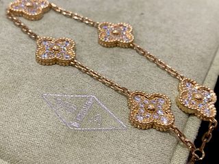 Van Cleef & Arpels Vintage Alhambra 5 motif 18k Yellow Gold Diamond Bracelet