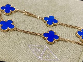 Van Cleef & Arpels Vintage Alhambra  18k Yellow Gold Agate 5 motif Bracelet