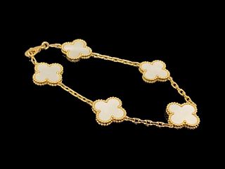 Van Cleef & Arpels Vintage Alhambra Bracelet 5 motif 18k Yellow Gold Mother-of-Pearl