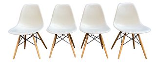 EAMES White Shell Chairs, Set of 4