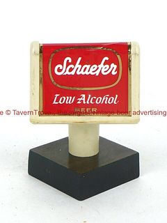 1970s Schaefer Low Alcohol 3 Inch Plastic Tap Handle
