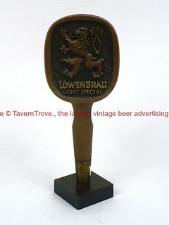 1980s Germany Lowenbrau Light Special 7½ Inch Wood Tap