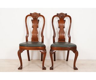 PAIR OF QUEEN ANNE STYLE SIDE CHAIRS