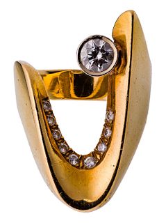 18k Yellow Gold and Diamond Ring