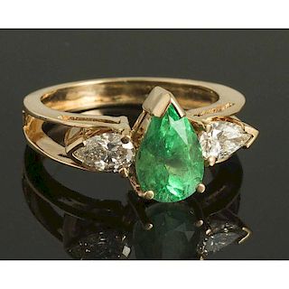 Diamond & Emerald 18k Ring