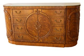 CHIPPENDALE STYLE CARVED MAHOGANY WOOD CABINET
