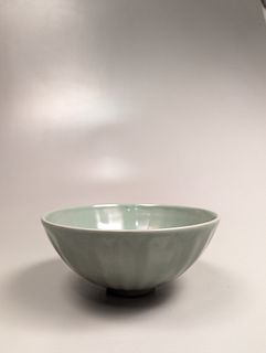 Longquan-Style Celadon Porcelain Petal Bowl