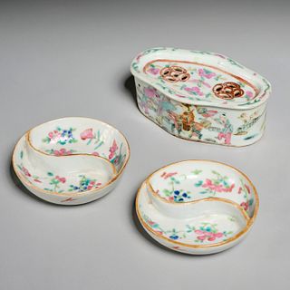 (3) Chinese famille rose table items