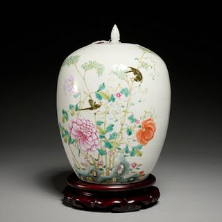 Chinese famille rose porcelain ginger jar