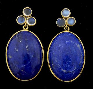 A pair of lapis lazuli and moonstone contemporary earrings, in 9 ct gold mount, 3.6 cm drop