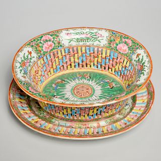 Chinese Rose Medallion chestnut basket and stand