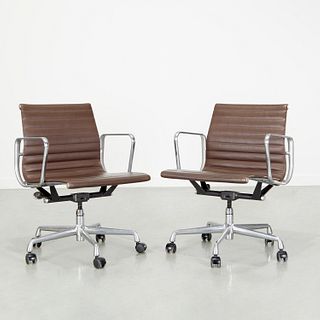 (2) Eames (attrib) Aluminum Group chairs