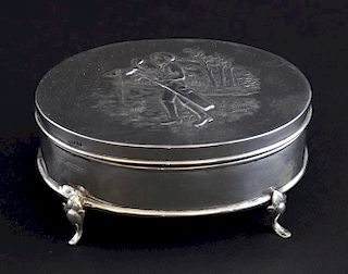 Edwardian silver novelty trinket or cufflink box with golfing scene, Chester, 1905,