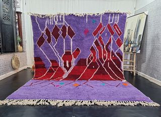 Elegant Soft Purple Artistic Handwoven Rug