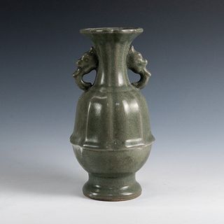 Chinese Song Dynasty Style Ru Kiln Crackled Vase