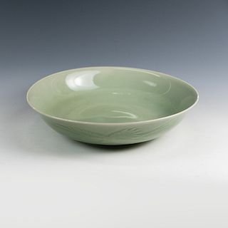 Chinese Longquan Celadon Crane Design Low Bowl