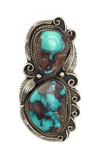 Mark Apachito - Large Navajo Bisbee Turquoise and Silver Ring c. 1960-70s, size 6.25 (J15167)