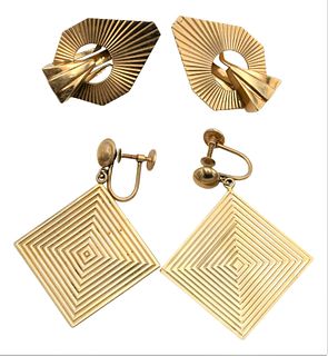 Two Pairs of 14 Karat Yellow Gold Earrings