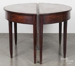 Federal mahogany two-part dining table, ca. 1800, open - 29 1/4'' h., 52'' w., 76'' d.