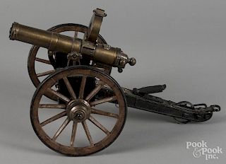 Gatling gun toy model, 20th c., with a brass barrel, 13 1/2'' l.