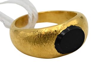 22 Karat Yellow Gold Ring