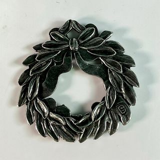 Bedford & Dunstable Alloy Wreath Ornament