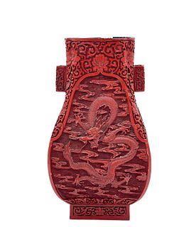 RED LACQUER DRAGON PATTERN VASE