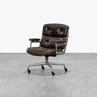 Charles & Ray Eames - Time Life Chair