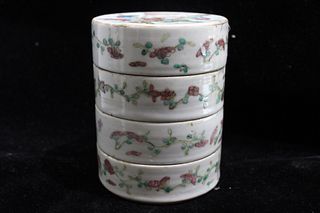Chinese Famille Rose Porcelain Multi-layer Box