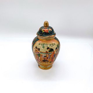 Royal Satsuma Decorative Gilt Urn with Lid