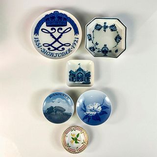 6pc Royal Copenhagen Porcelain Pin Dishes + Wall Plate