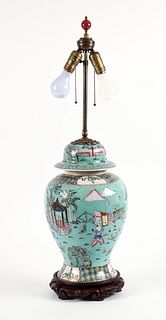 Chinese Famille Rose Porcelain Vase Lamp