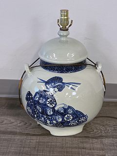 LARGE ASIAN STYLE BLUE & WHITE GINGER JAR TABLE LAMP