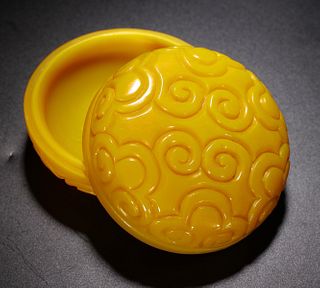GLASS CARVED CLOUD PATTERN BOX