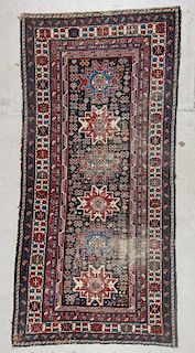 Antique Shirvan Rug: 4'5'' x 8'10'' (135 x 269 cm)