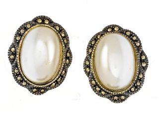 Sterling Silver & Faux Pearl Clip-on Earrings, H 34'' W 12'' 0.25t oz