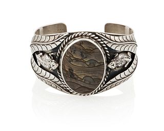 A Navajo picture agate and silver cuff bracelet