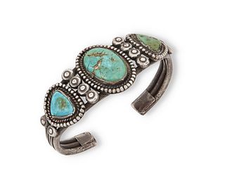 A Navajo turquoise cuff bracelet