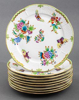 Herend Porcelain "Queen Victoria" Dinner Plates, 9
