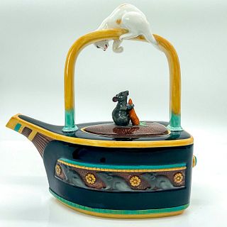 Minton Majolica Teapot, Cat and Mouse
