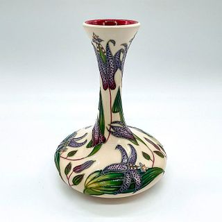 Moorcroft Pottery Vase, Toad Lily